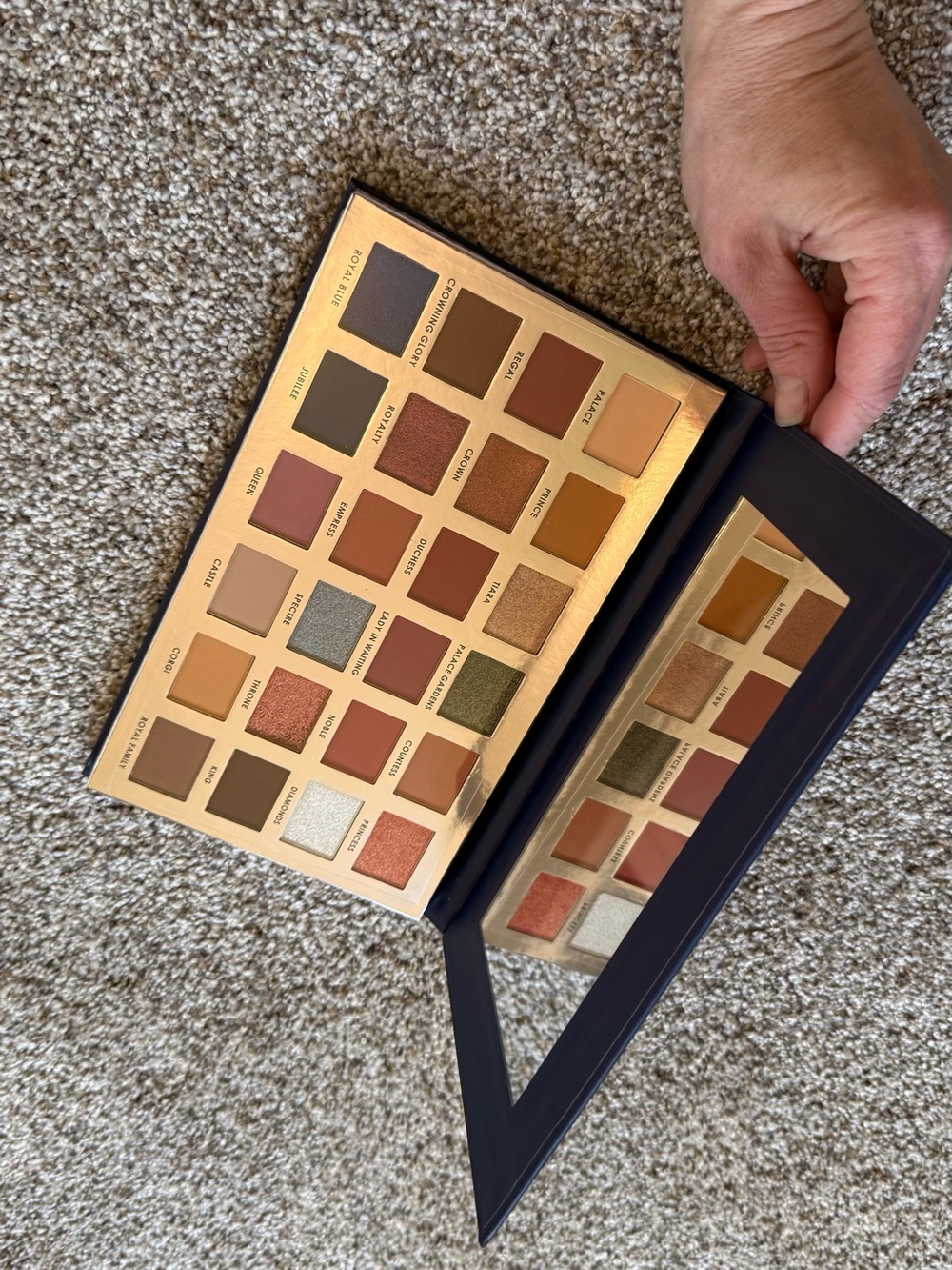 Ciaté London Royal Edition Eyeshadow Palette NIB never used. - Picture 2 of 4